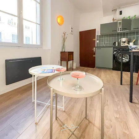 Apartamento Dans Le Coeur Du Centre-ville De A 300 M Du Port
