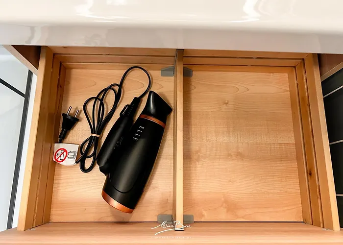 Lou Pichoun Avec Vue Sur La Cathedrale Wifi *